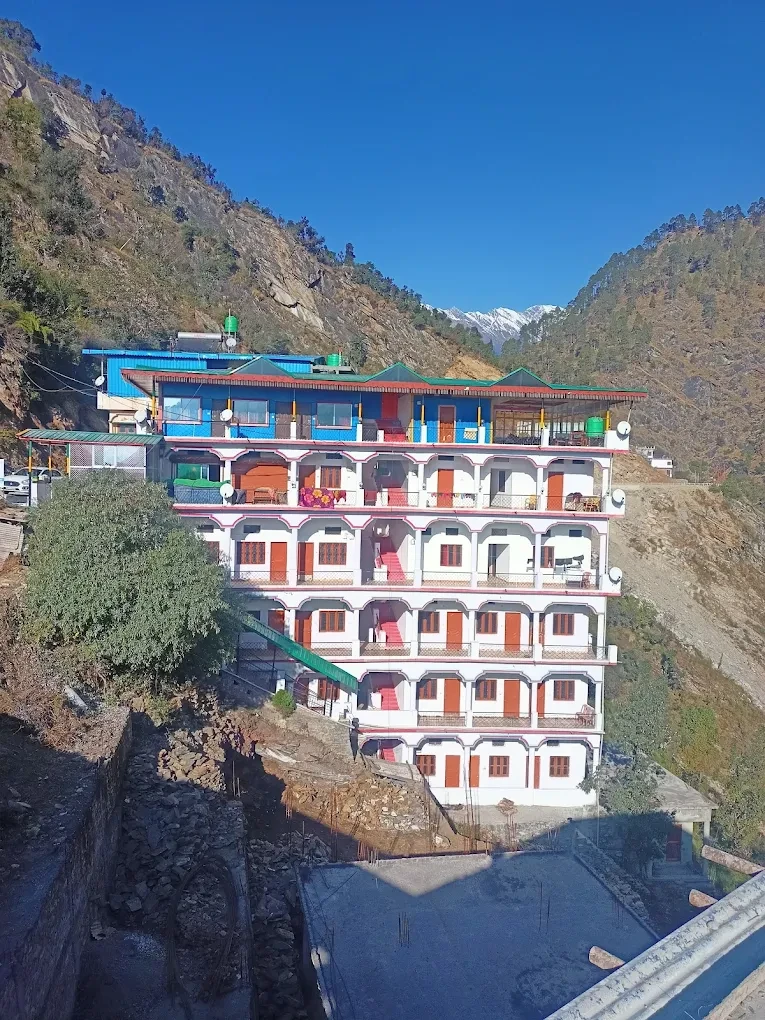 Hotel Dev Dham Sonprayag [Full Hottel View]