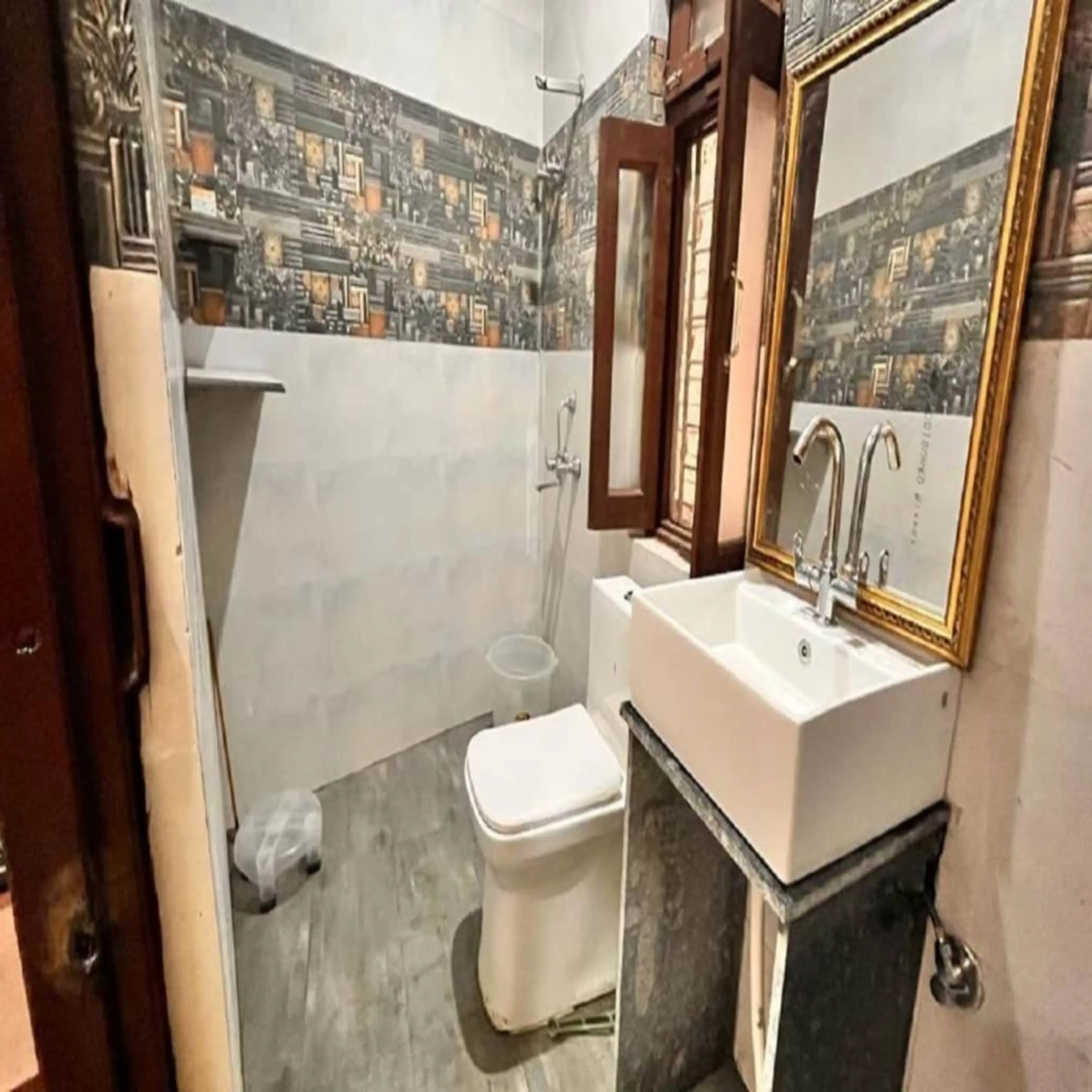 Hotel Jagat Raj Sonprayag [Attached Bathroom]